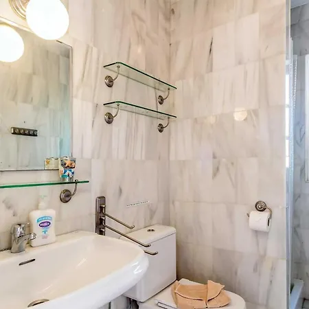 Вилла Puerto Del Carmen Sleeps 8 Air Con Wifi